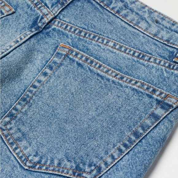 H&M 90s Straight Leg Jeans - Picture 3 of 9
